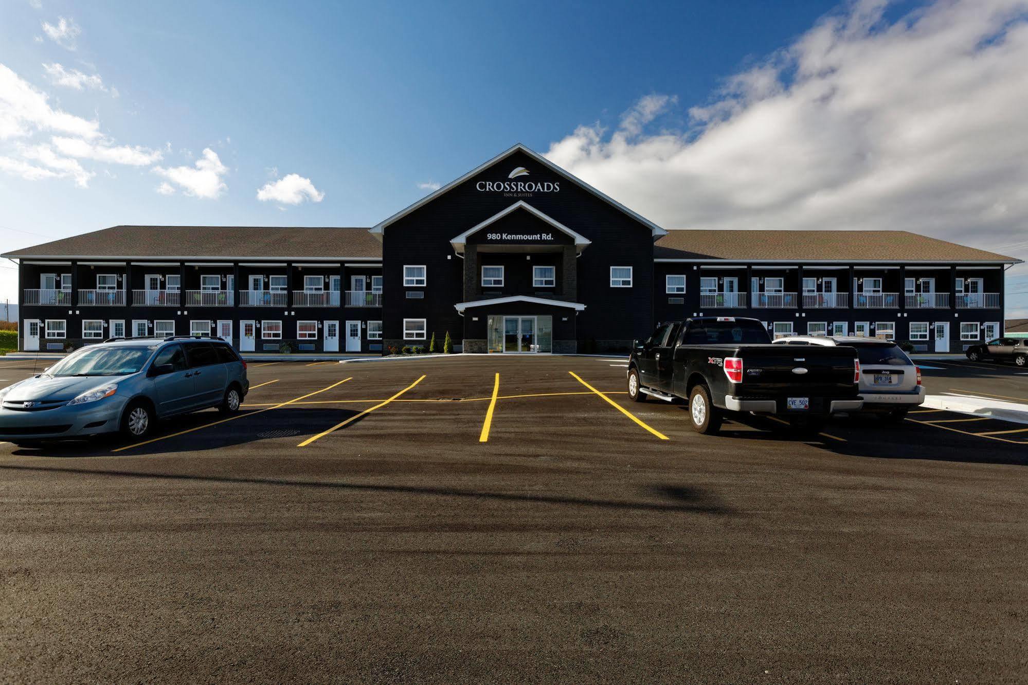 Crossroads Inn & Suites Paradise Extérieur photo